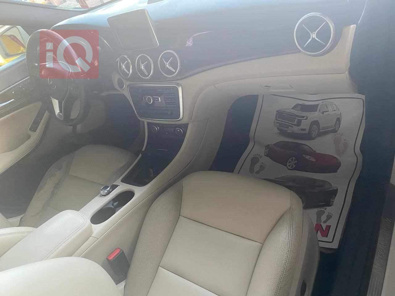 مرسيدس بنز CLA